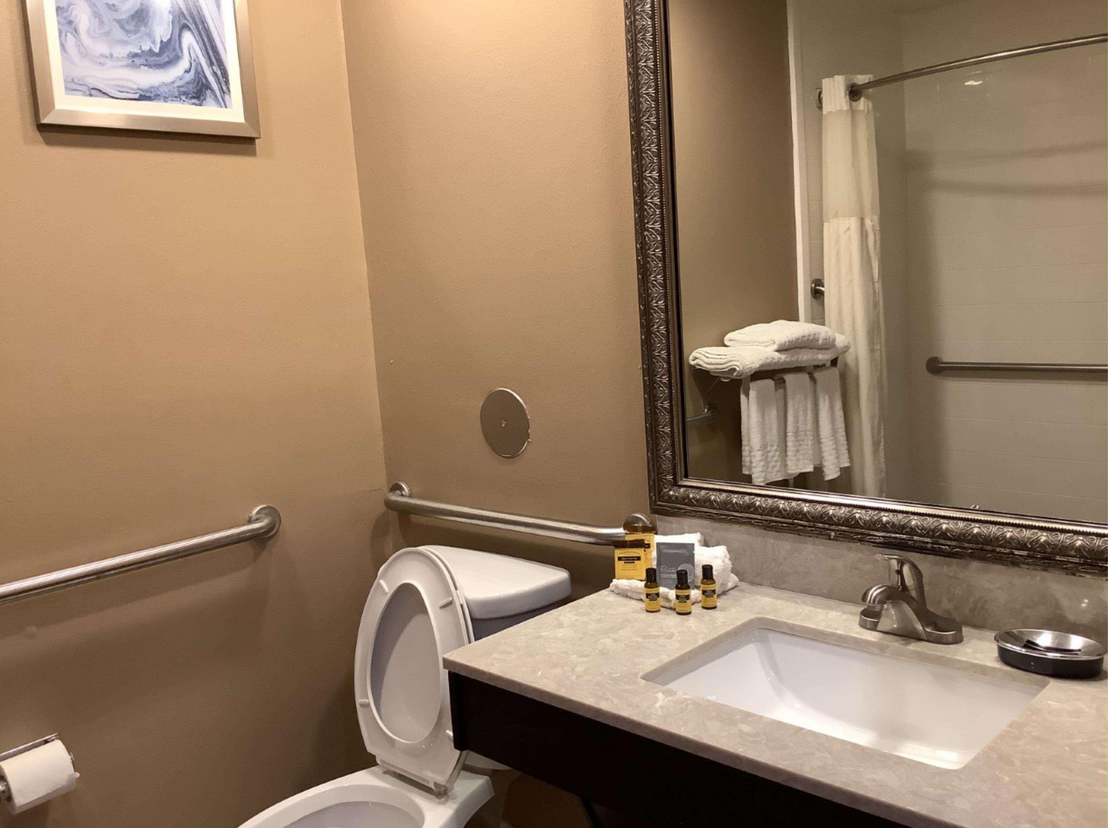 Best Western Plus Madison Esterno foto