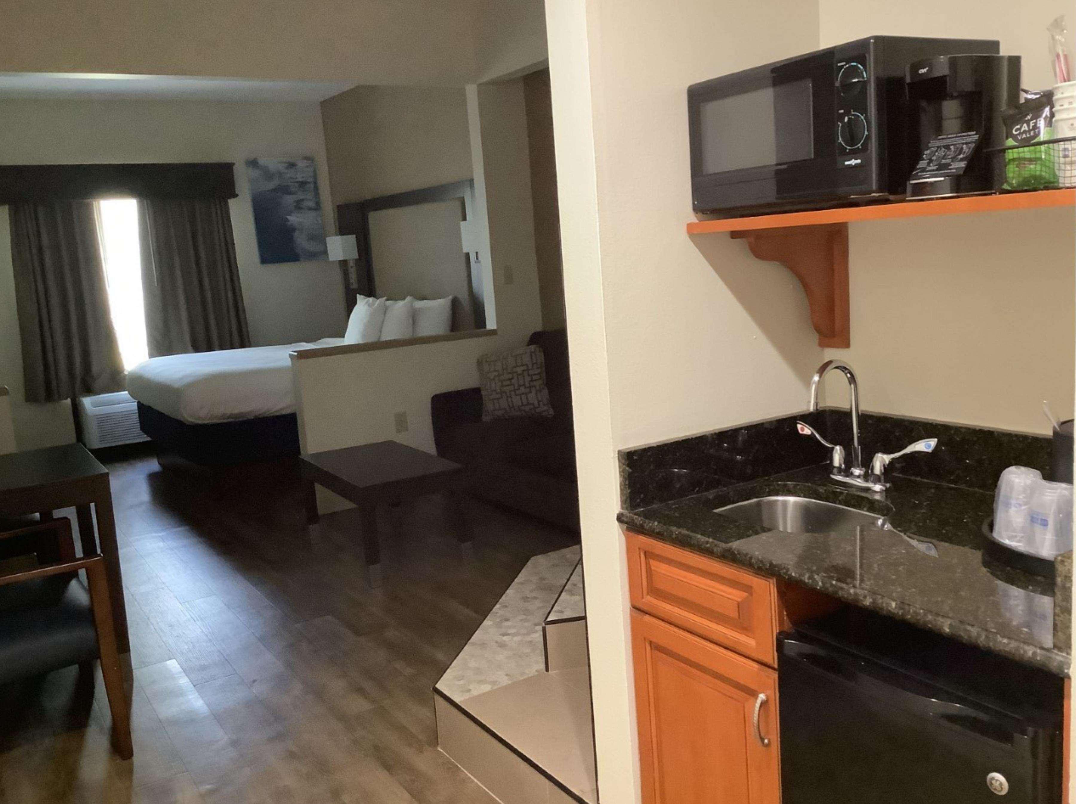 Best Western Plus Madison Esterno foto